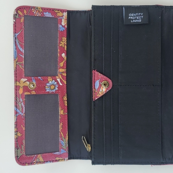 Tahari foral wallet royal flush - Picture 7 of 15